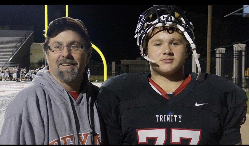 EULESSSASQUATCH's tweet photo. You always took care of our family, you were my first coach and biggest supporter, I’m proud to be named after you and When the time comes I only hope I can be half the father you were, I love you and may you Rest in Paradise and don’t worry I’ll take care of the  family❤️❤️❤️❤️ https://t.co/CZ6FBDivib