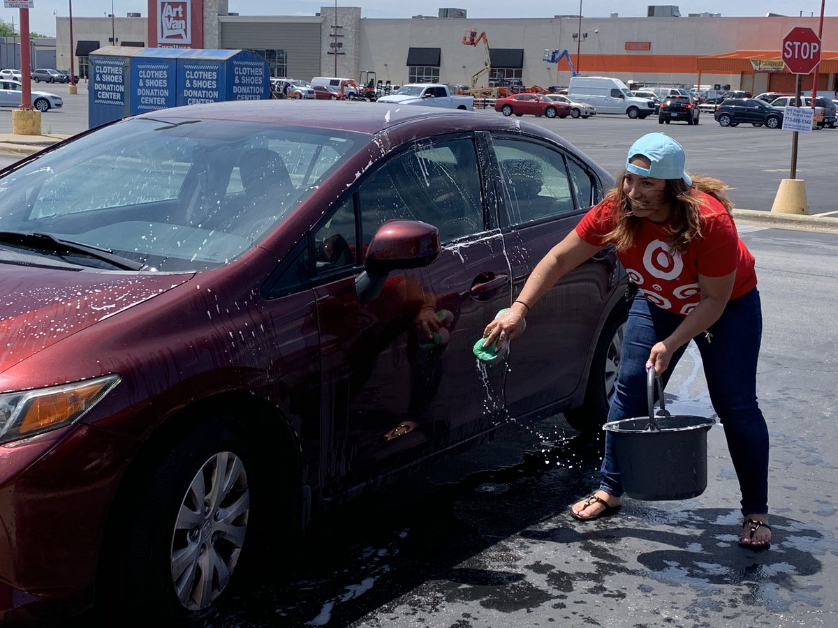 Yesenia Montalvo (@yessy_m) on Twitter photo 841 has already hit their United way goal and raised $2670 so far!!! This weeks event I “won” the coin wars and our tech consultant Christian won a free car wash 🚗🧼 by ME!!! 😬 #givingback #worksomewhereyoulove 🎯 ♥️#teamwork <a href="/JonByars/">Jon Byars</a> <a href="/Ingrid4980/">Ingrid Howard</a> <a href="/MikeQuinn75/">Mike Quinn</a> 841 has already hit their United way goal and raised $2670 so far!!! This weeks event I “won” the coin wars and our tech consultant Christian won a free car wash 🚗🧼 by ME!!! 😬 #givingback #worksomewhereyoulove 🎯 ♥️#teamwork <a href="/JonByars/">Jon Byars</a> <a href="/Ingrid4980/">Ingrid Howard</a> <a href="/MikeQuinn75/">Mike Quinn</a>