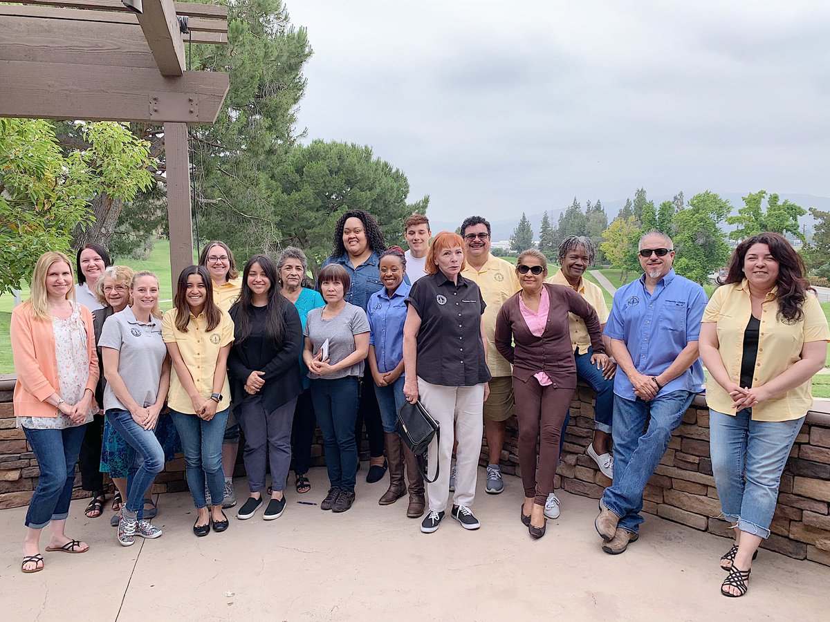 pumerantzlib's tweet photo. Today, we had our annual library retreat! 📚Caitlin Crommet discussed ageism in the workplace &amp; the ways we can work together, as a workplace with multiple generations, to communicate &amp; understand one another ✅ #westernuway @westernunews https://t.co/gGe6d4Qgu1