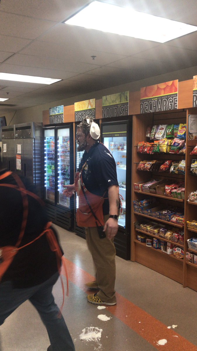 DarrenSDC5650ICM tweet media