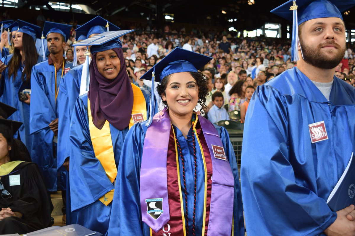 SouthSeattleCC's tweet photo. π Congratulations"Class of 2019" Otters! It's time to make this official. #SouthGrad
The @SeattleColleges Commencement Ceremony begins tonight at5pm @TMobilePark. For more info visit our graduation homepage, https://t.co/5emj8Wlqpr https://t.co/BRAyvfJx8o