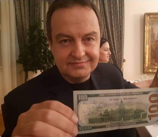 razbijach's tweet photo. Dačiću, “Kosovo je Srbija” trebao si da napišeš u Briselskom sporazumu a ne na novčanici i da se kurčiš. https://t.co/fsEV4FerYz