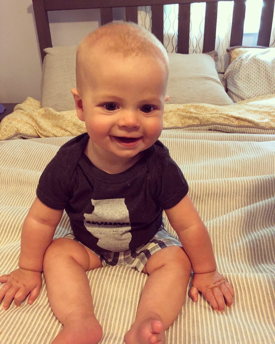 amandaruthe's tweet photo. Can it possibly be? This little guy is 6 month already!! He loves people, eating, being with his sister and wants to go go go! He is so loved by so many. Happy half birthday Jamisen Scott! #jamiescott #jman #halfbirthdays https://t.co/ulk2sK2F9K