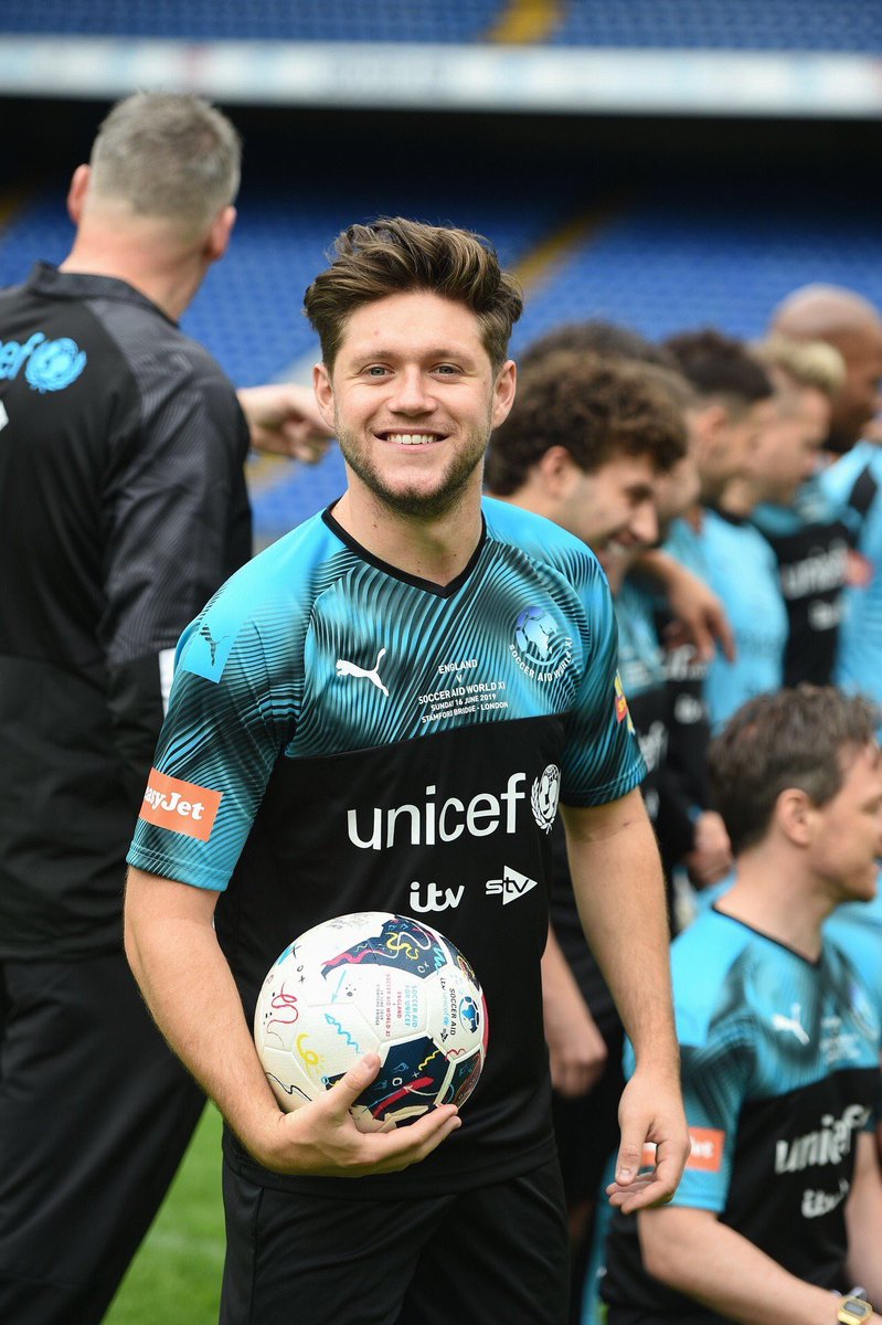 What a beautiful day 👼 thanks to these angels @LiamPayne @zaynmalik @NiallOfficial #CaudwellChildren #Unicef #SoccerAid #SudanUprising