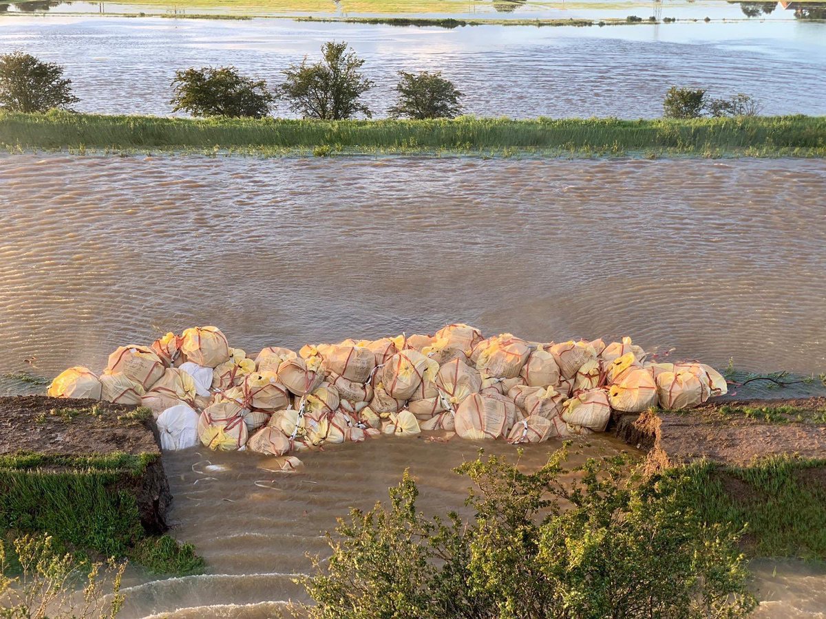 Shaun West 💙 (@shaunwest_) on Twitter photo Job done! Well done to Lincolnshire LRF & partner agencies. You always come together in a crisis
<a href="/EnvAgency/">Environment Agency</a> <a href="/RoyalAirForce/">Royal Air Force</a> <a href="/RAF_Odiham/">RAF Odiham</a> <a href="/RAFConingsby/">RAF Coningsby</a> <a href="/LincsFireRescue/">Lincolnshire Fire and Rescue</a> @lincsCOPter <a href="/EMASNHSTrust/">East Midlands Ambulance Service NHS Trust</a> <a href="/DefenceHQ/">Ministry of Defence 🇬🇧</a>
Wainfleet ‘birdseye’ view photos courtesy of the fantastic <a href="/RAFRLOEastMids/">RAFRLO East midlands</a> Job done! Well done to Lincolnshire LRF & partner agencies. You always come together in a crisis
<a href="/EnvAgency/">Environment Agency</a> <a href="/RoyalAirForce/">Royal Air Force</a> <a href="/RAF_Odiham/">RAF Odiham</a> <a href="/RAFConingsby/">RAF Coningsby</a> <a href="/LincsFireRescue/">Lincolnshire Fire and Rescue</a> @lincsCOPter <a href="/EMASNHSTrust/">East Midlands Ambulance Service NHS Trust</a> <a href="/DefenceHQ/">Ministry of Defence 🇬🇧</a>
Wainfleet ‘birdseye’ view photos courtesy of the fantastic <a href="/RAFRLOEastMids/">RAFRLO East midlands</a>