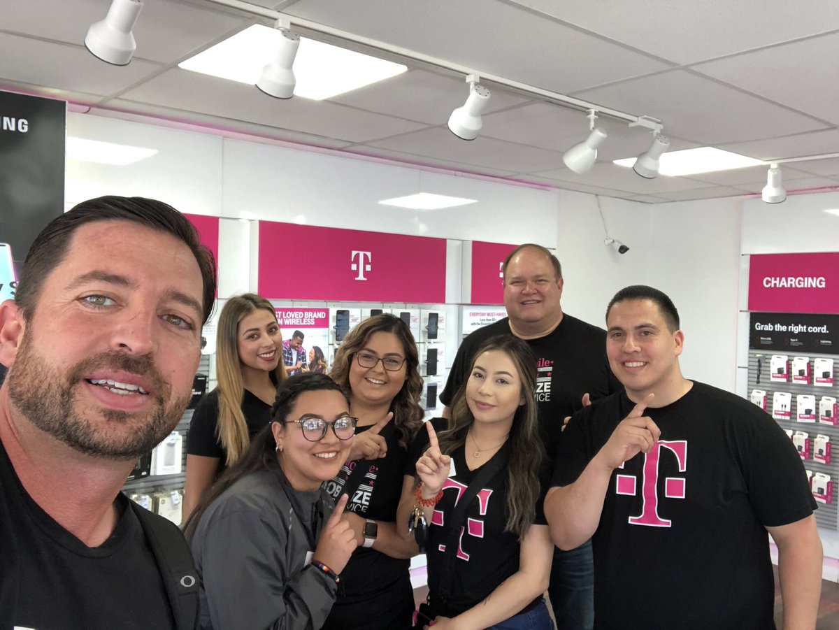 ɢᴀʀʏ ᴘʀɪᴄᴇ (@garyprice777) on Twitter photo That’s a wrap! Closing out yesterday with 3 awesome days with @larryjpriby on our store visit road trip! <a href="/RealEWInc/">Exclusive Wireless</a> stores from Fresno to Santa Barbara... they’re gearing up to close out the 1st half strong! These teams are fired up! #WeWontStop #WESTisBEST That’s a wrap! Closing out yesterday with 3 awesome days with @larryjpriby on our store visit road trip! <a href="/RealEWInc/">Exclusive Wireless</a> stores from Fresno to Santa Barbara... they’re gearing up to close out the 1st half strong! These teams are fired up! #WeWontStop #WESTisBEST