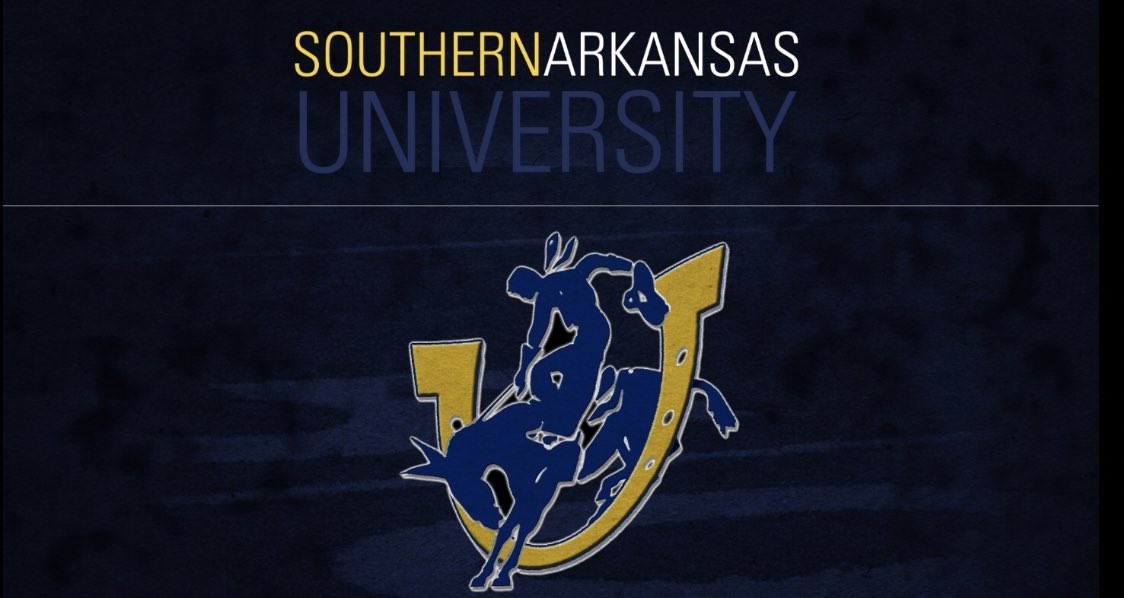cthodges9's tweet photo. Blessed to have committed to SAU to continue my academic and athletic career! Thanks to all the coaches, teammates, family and friends that have made this happen! https://t.co/ceesTAS3i8