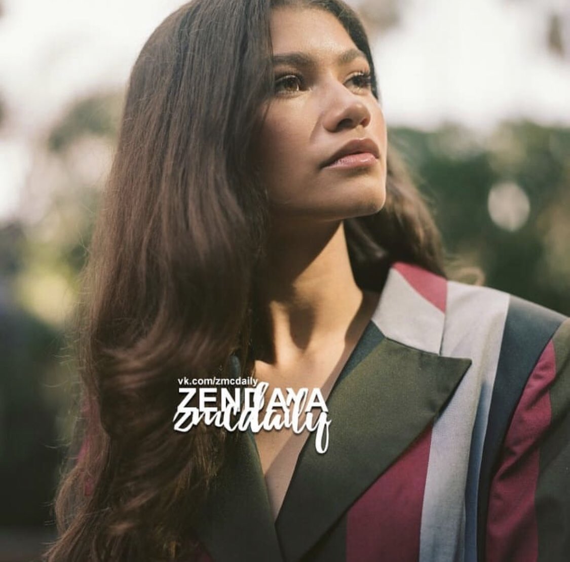 WERKit4Z - Fan Account ONLY on X: Not even in her street style does Zendaya  ever disappoint.  / X