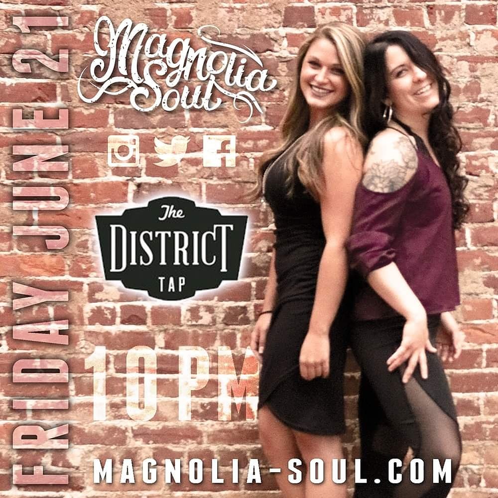 croybass5's tweet photo. Don't forget to join us NEXT Friday at The District Tap. With over 60 beers on tap and great food you'll want to come early and INVITE your friends. https://t.co/P08tCdS2AH
#magnoliasoulgirls #magnoliasoul #livemusic #districttap #indy more at: https://t.co/TMQJmDh78O https://t.co/MyAVxcn2ws