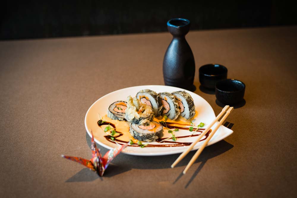 whereedmonton's tweet photo. 🍣 It's #InternationalSushiDay &amp; we want to help you celebrate! 

RT &amp; follow to win a $25 gift card to @MikadoEdmonton! Enter TODAY by NOON: https://t.co/YSDVWwSJpR   

#yeg #yegfood https://t.co/vVY69PkghO