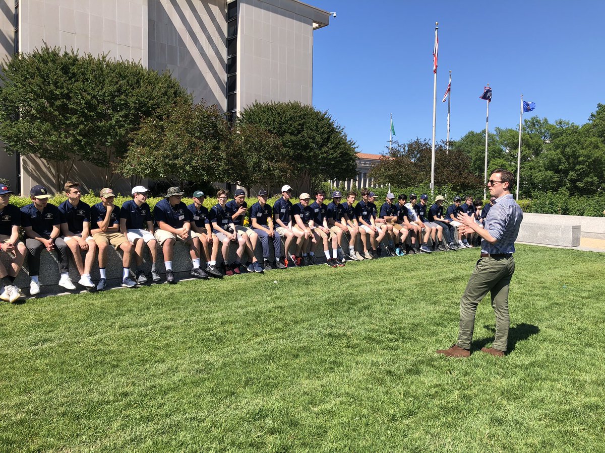 CHSGettysburg's tweet photo. CHS (and 195th NY)Alum Alex Long ‘13 talks to students about his job working at the Woodrow Wilson Center in DC https://t.co/TQNhGDTXVZ