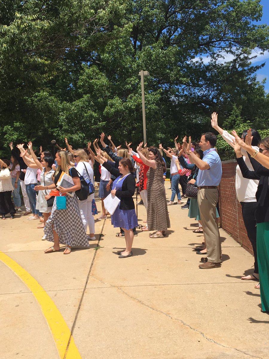 IthanElementary tweet media