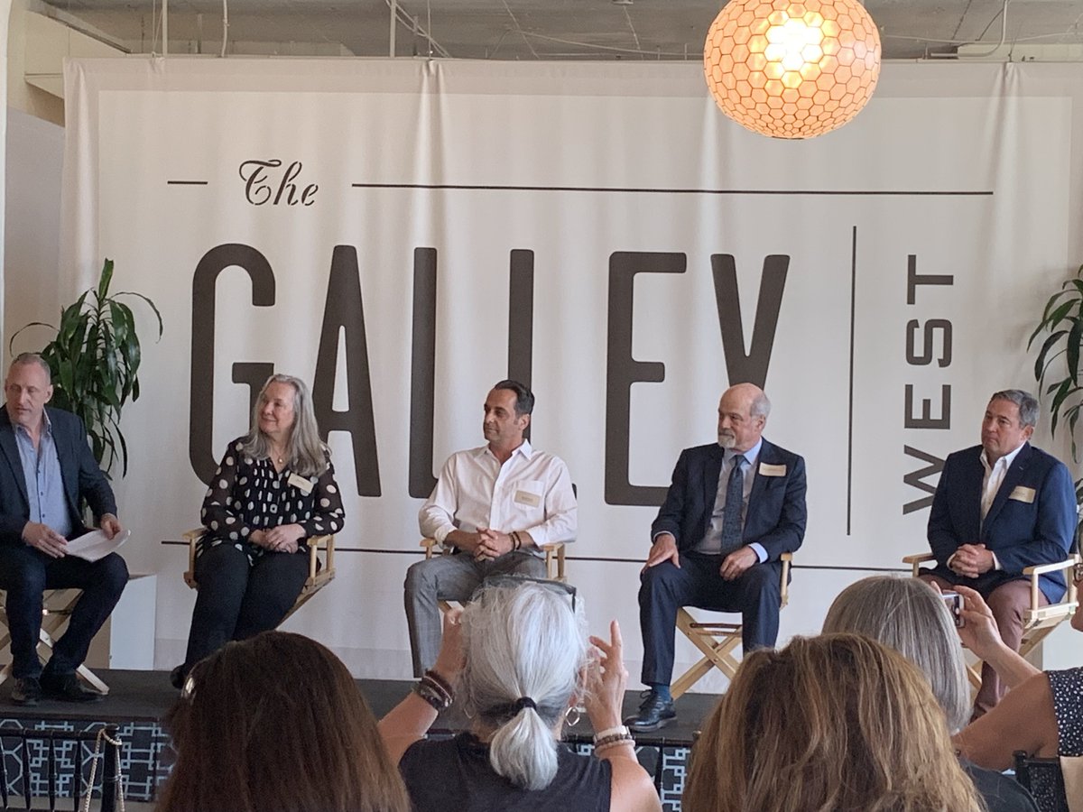 JDCommunication's tweet photo. Michael Ferzoco was one of the incredible panelists on the #BADTalk at the #BostonDesignCenter this week. The discussion centered around the various dynamics of working in #Boston’s mix of low & high-rise neighborhoods. @eleveninteriors @BostonPlans @NEHomeMagazine @CBTarchitects https://t.co/vJ23iMzrGp