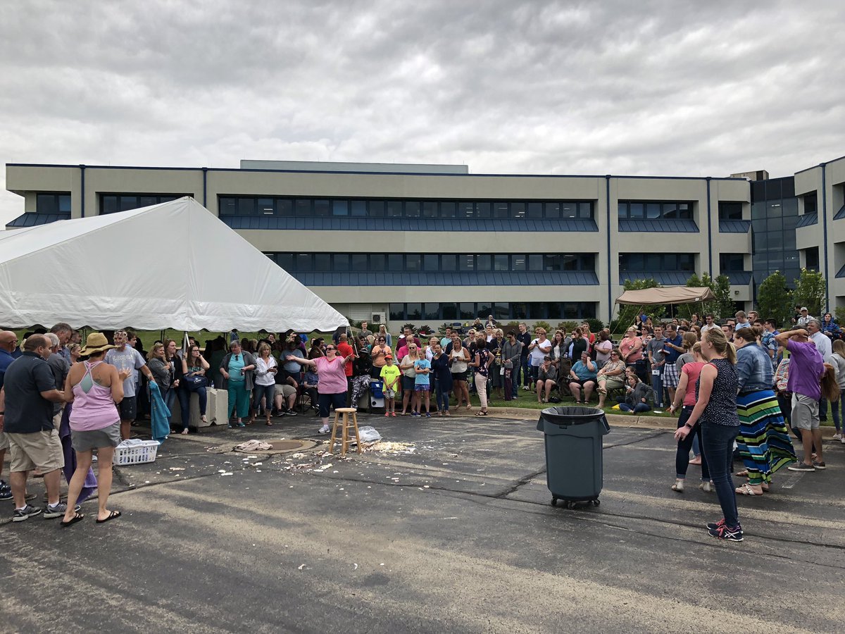 KendallHuntK12's tweet photo. This afternoon our company celebrated 75 years with a summer social. To add to the fun, our team raised money for the Multicultural Family Center. Donation buckets created a fun contest for the chance to “pie” one of our execs. #75YearsOfKH #75YearsInTheBooks https://t.co/Oo1lZEgFSH