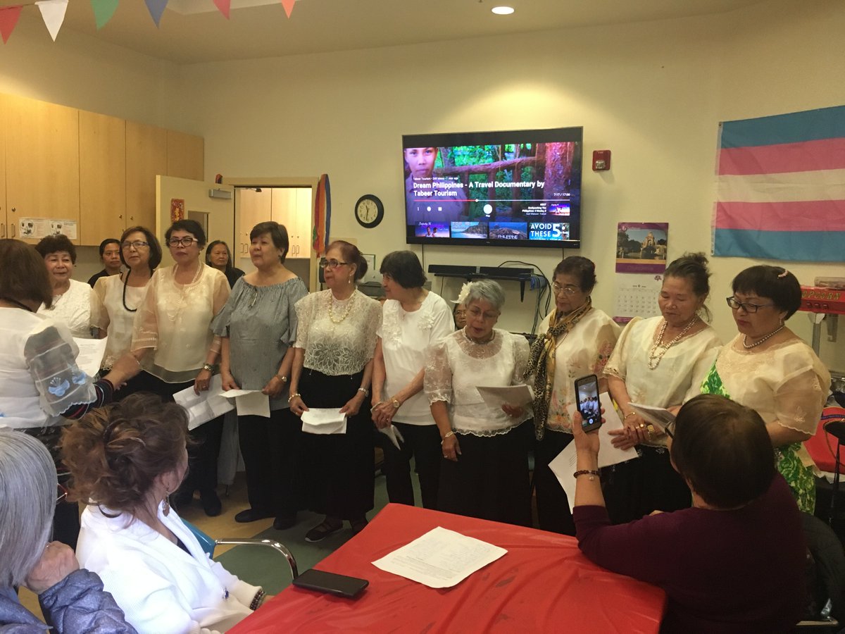 TobyAtCurry's tweet photo. Today at @CurrySrCenter, our #SamahangPinoy elders shared a song and dance to celebrate #PhilippinesIndependenceDay. You can see them again at @bindlestiff_sf for #SeniorArtsMoment at 1:30 on Monday, 6/17 https://t.co/98LC6tWLh1