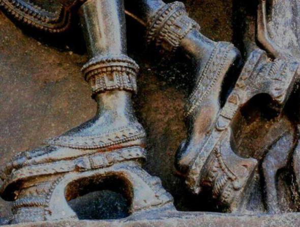 RunCharlieLtd's tweet photo. FUN FACT FRIDAY...
High heels were originally created for men. Egyptian butchers used them to avoid stepping in blood. https://t.co/42KHhynAJY