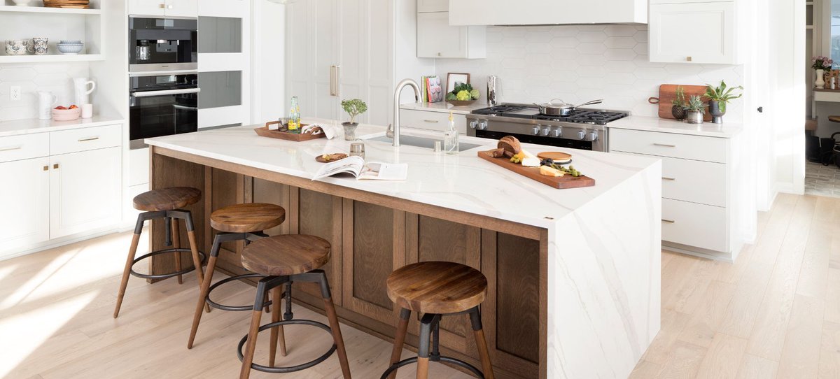 KSSDenver's tweet photo. Th​e Art ​o​f Living​ – ​​Elegant Cambria® natural stone surfaces offer endless opportunities to add breathtaking beauty and unmatched durability to any space. #cambria #countertops #kitchendesign #kssdenver #interiordesign https://t.co/1JBJGOChjo