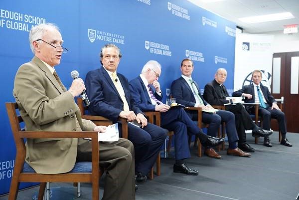StateCSO's tweet photo. “The U.S. supports the government of Colombia’s efforts to increase the protection, inclusion, and empowerment of women in stabilization.” Dep. Ass’t Sec. Pete Marocco at the @KrocInstitute seminar on #ColombianPeaceProcess. https://t.co/lHPeQ3lXno