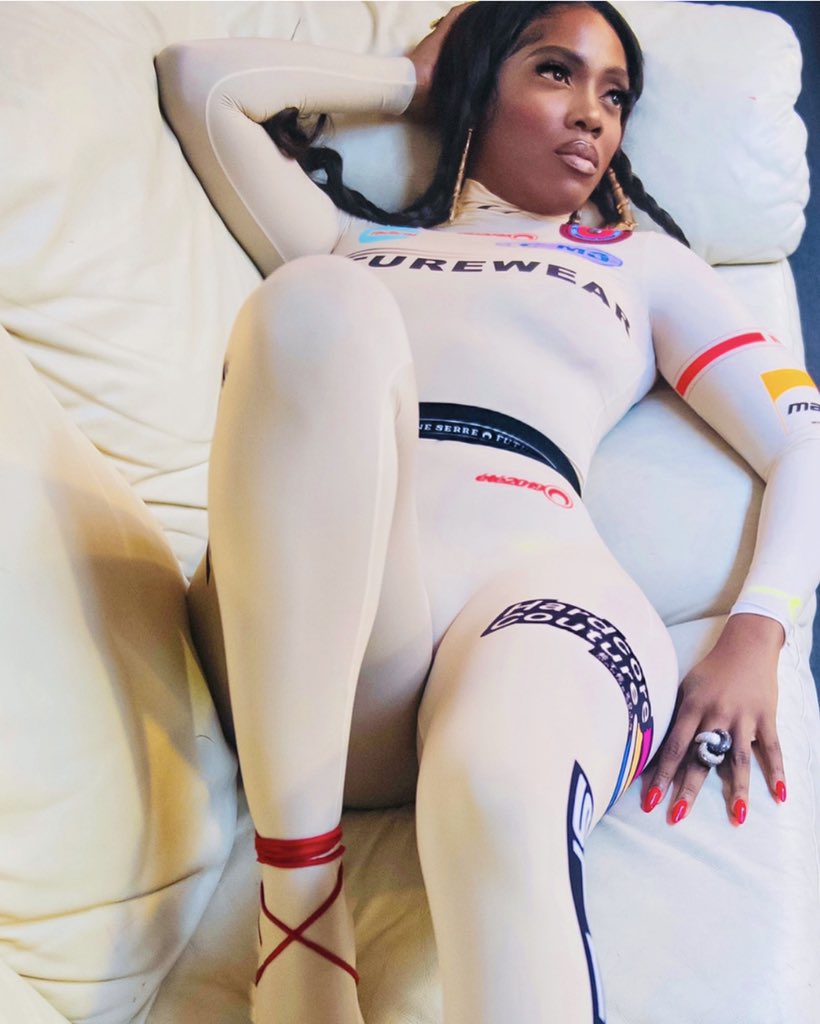 TiwaSavage's tweet image. 👅👅👅