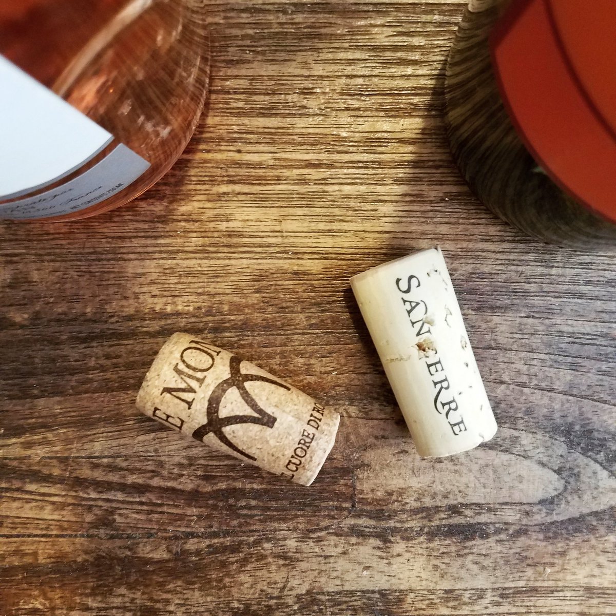 SipFineWines's tweet photo. It's Tryday Friday! Sancerre rosé + orange wine because you deserve to treat yo self 🥂🥂 5-8 pm #trydayfriday #sipsips #winetasting #parkslope #barclayscenter #theotherfifth #teamsip #sipster @VerityWines https://t.co/Mh3m59o40u