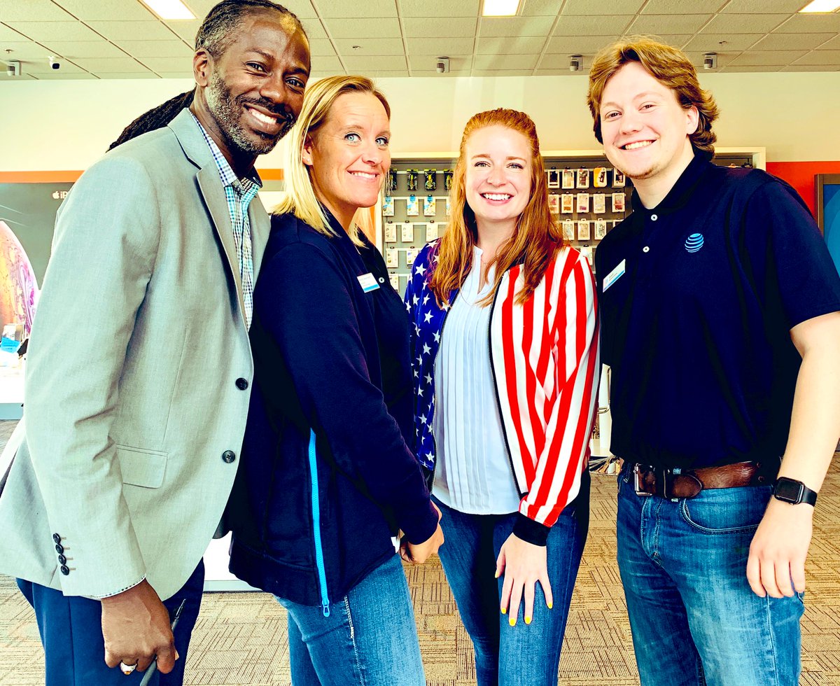 K_Money_22's tweet photo. The most under celebrated holiday of the year.... #FlagDay2019 AND #ignite! #HappyFlagDay #IgniteAR #BoldNorthernPlains @connect_att @j_mc117 @BrianWest_NP @bpeterson407 https://t.co/eEkuwKjbWE