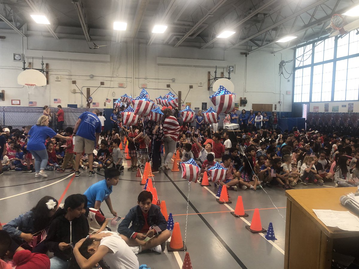 Flag Day at Denton Avenue! Thank you to the PTA for making the day spectacular. Human Relations Committee rocks!