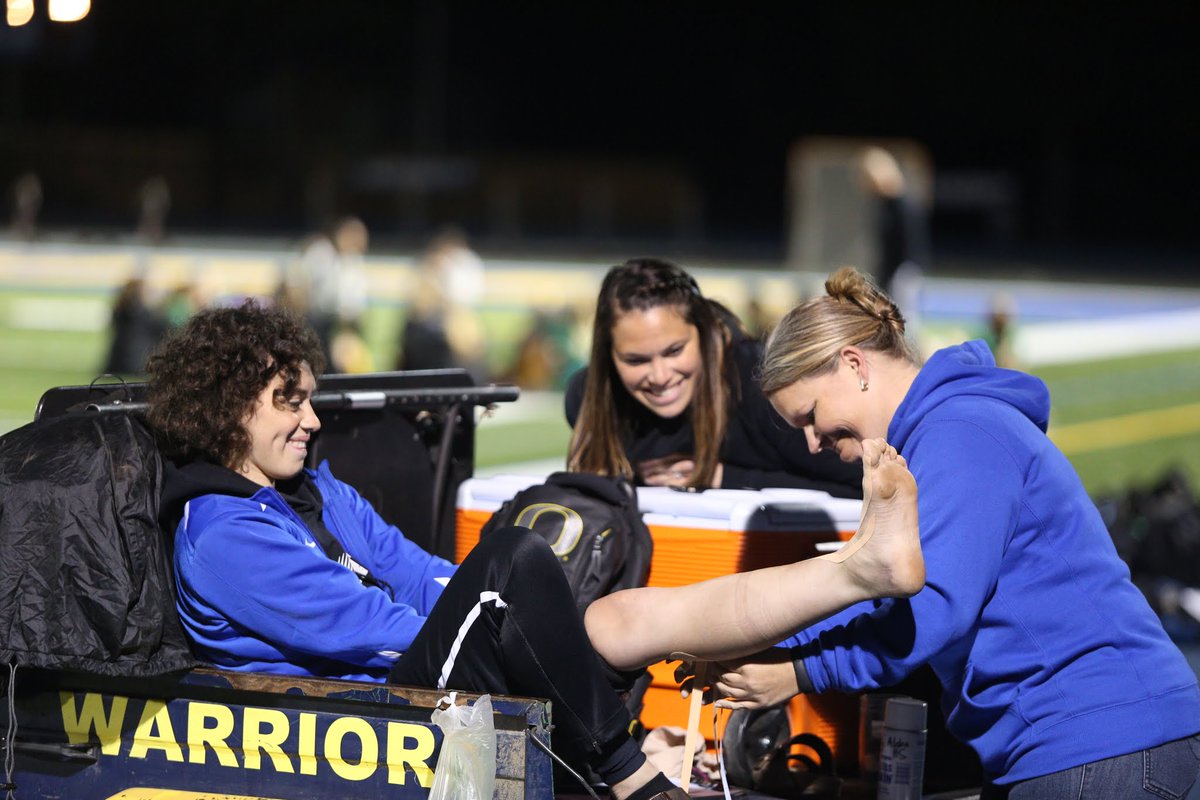 OandFS's tweet photo. Congratulations to @imnotthenurse for receiving the @NATA1950 2019 Athletic Training Service Award! She was 1 of 23 to receive such a prestigious award! We are so proud of your many accomplishments!
#ATC #NATA #OATS #OandFS #503ATHLETE #AlohaWarriors https://t.co/WpIpfLN4eH