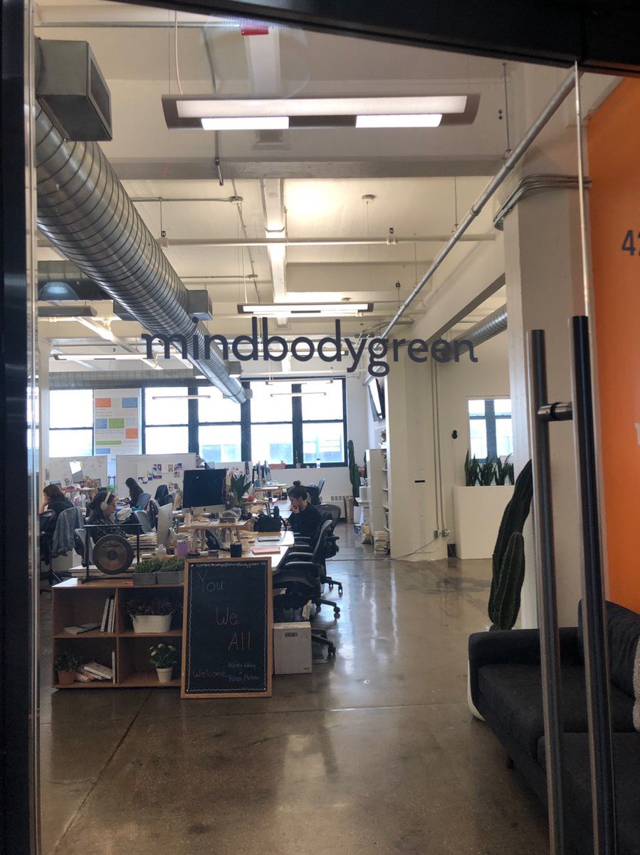 bowheadhealth's tweet photo. Visiting our friends @mindbodygreen https://t.co/WZJfnZ1WQh