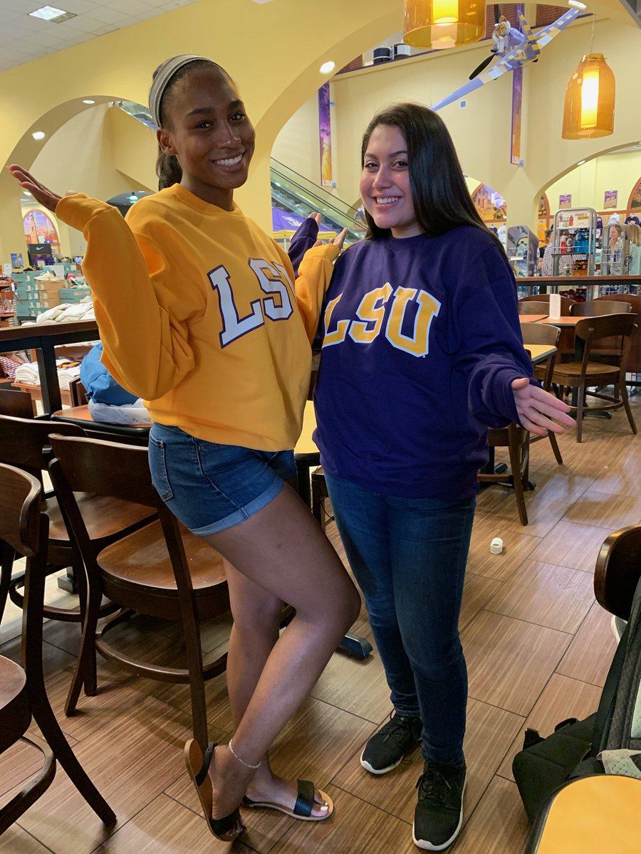 LSPA_LSU's tweet photo. Looking cool in LSU sweats! #LSPASummer19 https://t.co/UY0FRwJiqU