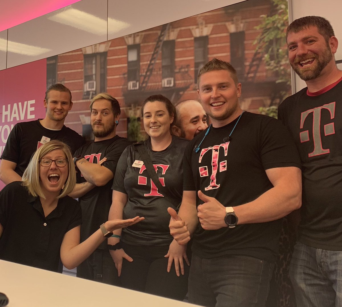 Spending time with <a href="/magenta_beebe/">Jayson Beebe</a> and <a href="/KrisW9884/">Kris Williams</a> and the amazing Dallas Oregon team. These guys have all the deals for Dads and Grads! <a href="/bdgrey6/">Rob Wilson</a> <a href="/RealEWInc/">Exclusive Wireless</a> <a href="/bruin_bryan/">Bryan Bruin</a> <a href="/nazarma/">Nazar A.</a> <a href="/LAS_SAC/">Lisa Audet Sayers</a> @LeslieJohn214 #uncarrier #tmobile