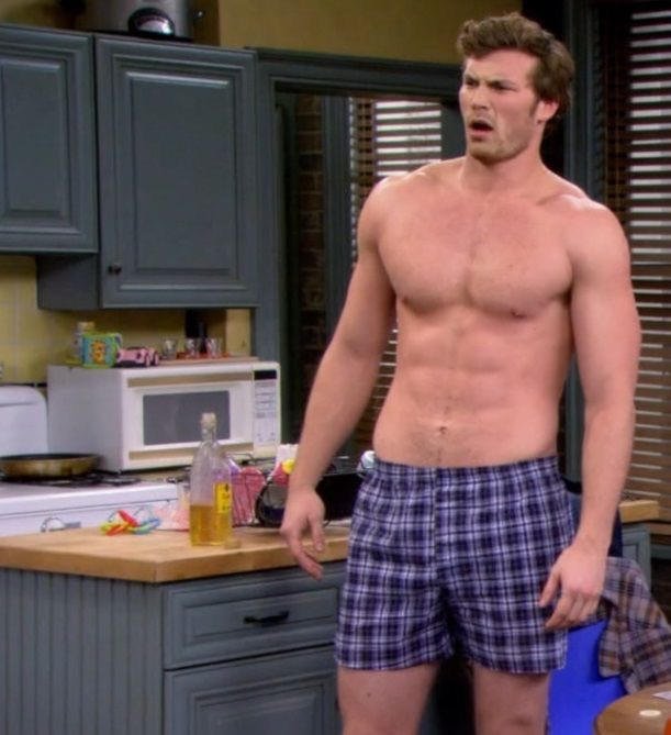Thirst tweet of the day:DEREK THELER I am a literal HOLE, sirpic.twitter.co...
