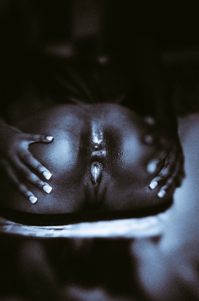 sexyafrikan tweet picture