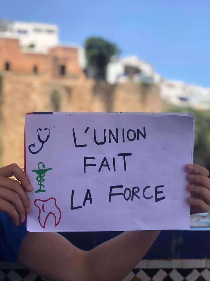 LamyaeMab's tweet photo. #DoctorsUnderOppression
The gov is cracking down on the students, threatening us with ban,  arbitrarily suspending highly competent teachers who stood with us and  wrongly penalizing our parents. We are now, not only fighting to get our  claims, WE ARE FIGHTING FOR DIGNITY. https://t.co/NjXnri5ne5