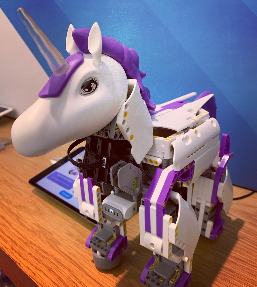 UBTECHRobotics's tweet image. With a codable LED horn and a magical color sensor, the possibilities are endless. Give UnicornBot a thorough test drive at an Apple Store near you.

Share your experience with us using hashtags #Apple and #UnicornBot.

(📷 via @anitababy/Instagram)