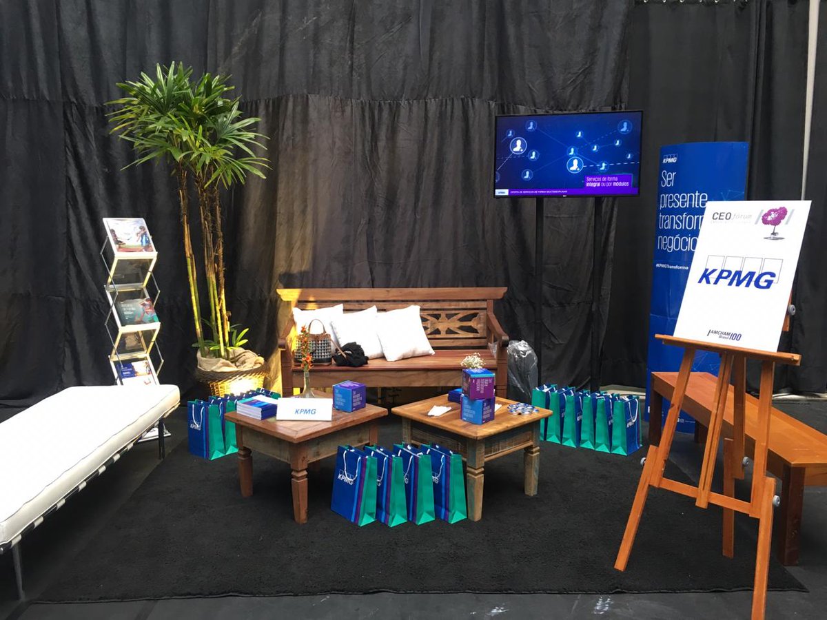 KPMGBRASIL's tweet photo. Nesta semana, a KPMG no Brasil esteve presente em Recife, Curitiba e Fortaleza para apresentar a 4ª edição do estudo CEO Outlook para os participantes do CEO Fórum 2019, evento promovido pela @AmchamBR. #KPMG #KPMGBrasil #CEOForumAmcham #CEOoutlook https://t.co/7P7xTRirtg
