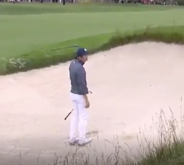 Golf_RightNow's tweet photo. U.S. Open 2019: Jordan Spieth hits bunker shot off hidden rake, has classic exchange with his caddie https://t.co/DR4OrTOAgC https://t.co/vLdeqjyPP5