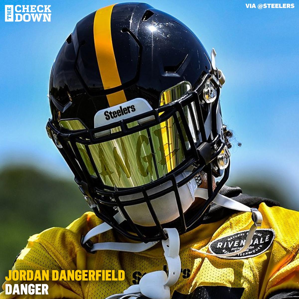 thecheckdown's tweet photo. Who had the cleanest custom visor? 👀 https://t.co/vkn0UMKkNS