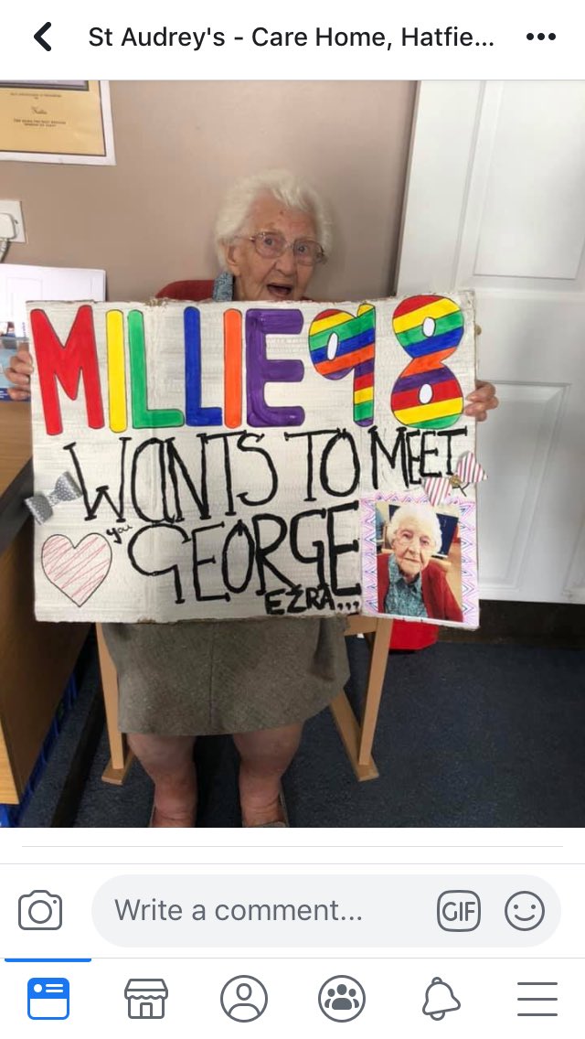 alpdavies's tweet photo. I really hope @george_ezra makes Millie’s dream come true @IsleOfWightFest https://t.co/pSzHb30xuV