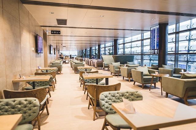 The Primeclass Business Lounge at Riga International Airport is a great place for some pre-flight relaxation - and if you're looking to go all out, the lounge even offers private suites!
.
.
.
.
#travel #travelbetter #luxurytravel #travelsmart #globetrotting #airportlounge #…