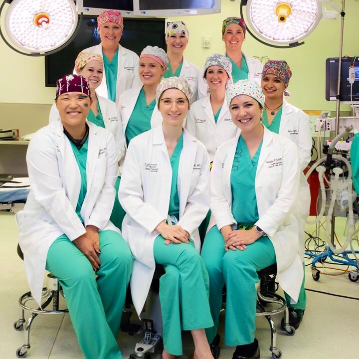 alejandracasar's tweet photo. Hail to the chiefs! Congratulations to our general surgery, urology, and ENT bosses graduating this week @Surgery_UTHSCSA. 

#TheFutureisFemale #BossLadies #ILookLikeASurgeon #girlmedtwitter #mothercutter @WomenSurgeons @womeninsurgery @RASACS @AmCollSurgeons @AmBdSurg https://t.co/YQZnlCVfj7