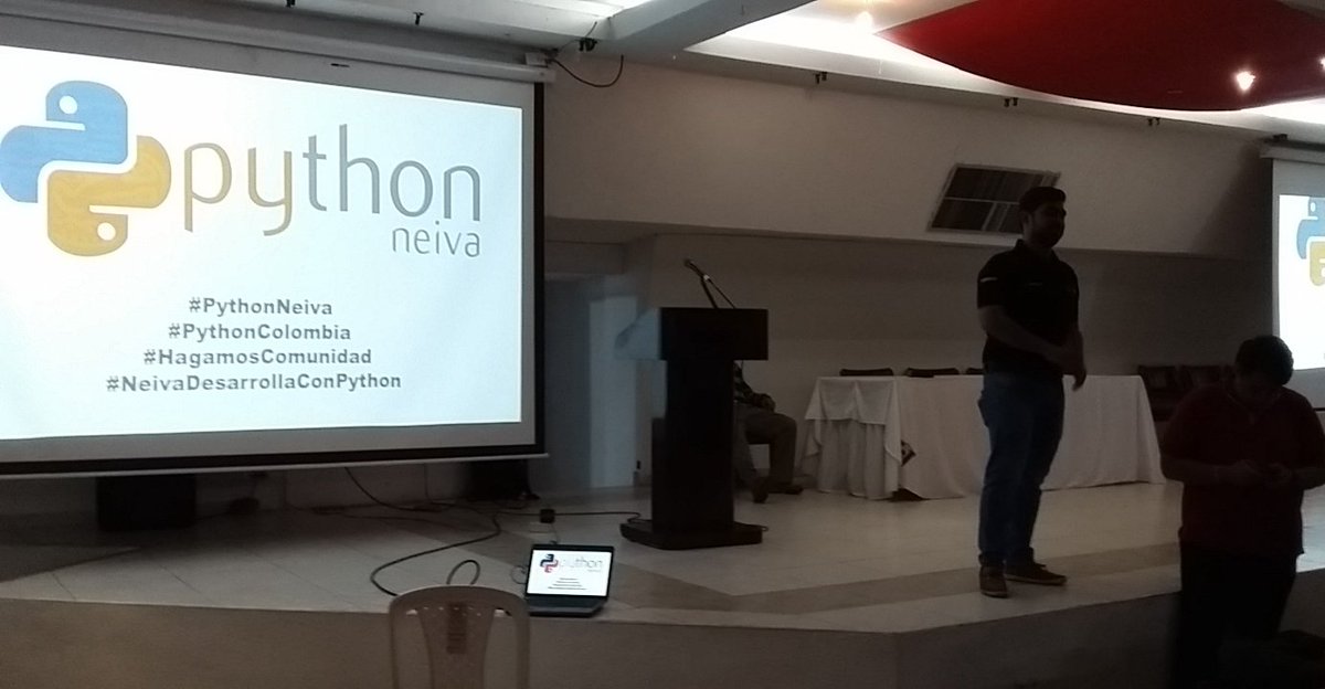 Katerin_Perdom's tweet image. A pocos minutos del primer meetup de @pythonneiva @ColombiaPython #PythonNeiva #PythonColombia
