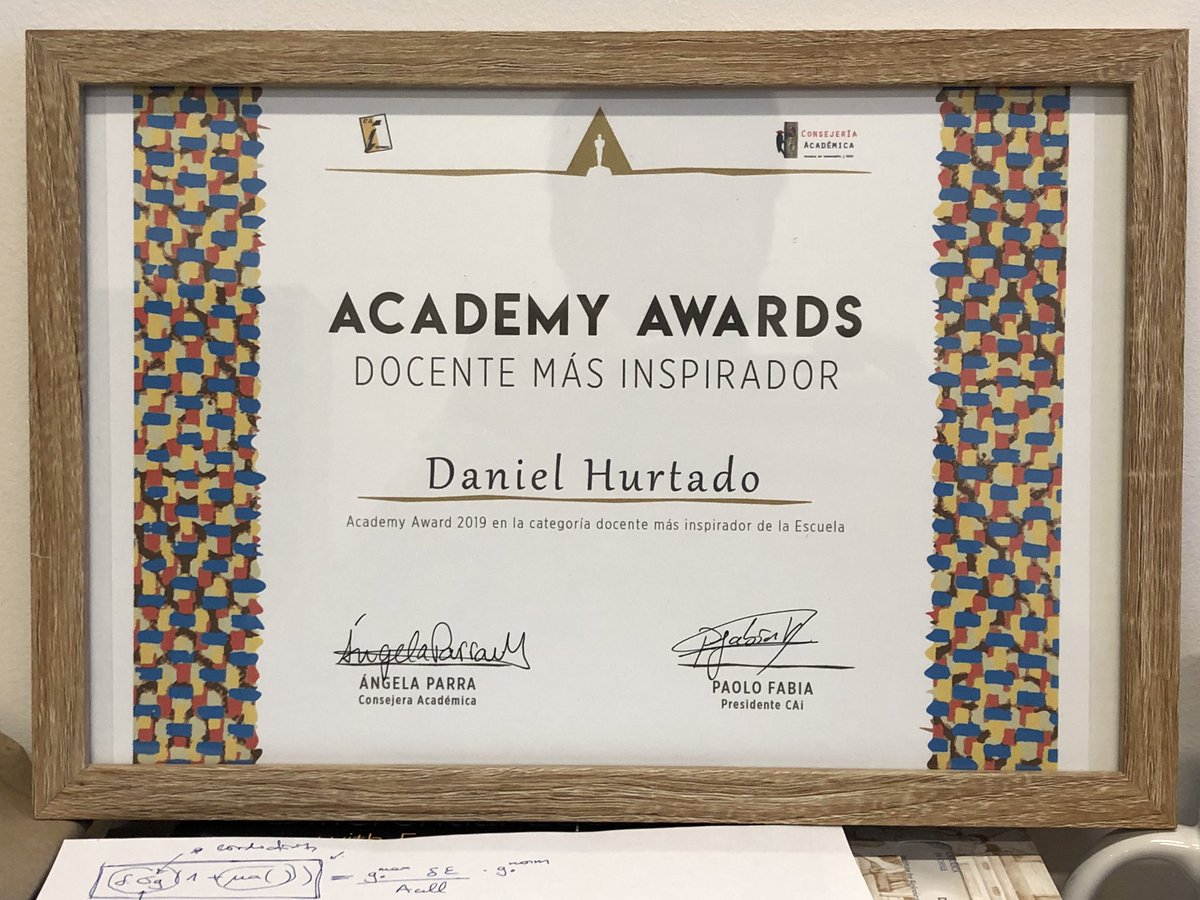 DanielEHurtado1's tweet photo. Muy feliz y honrado con este reconocimiento de #DocenteMasInspirador del @CAiPUC y de los alumnos de @IngenieriaUC ! https://t.co/BoArlCCYFx