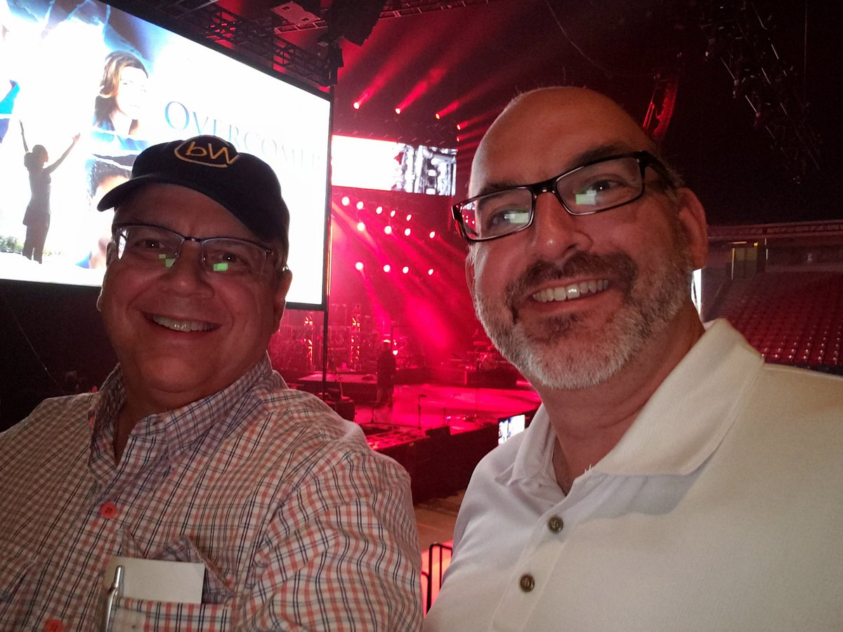 philware's tweet image. With Zman at #gridiron2019 and had a great day. Great way to spend Father's Day Weekend @gridironmen