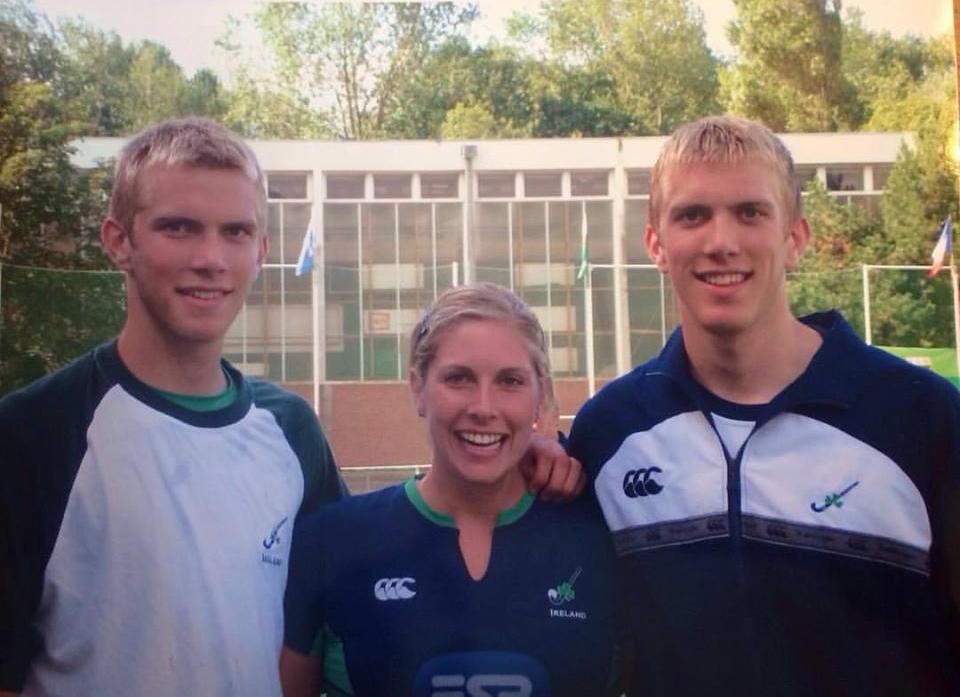 "I was suited and booted and on a bus to the debs when I got an SMS (showing how long ago it was now!) from Dave Passmore saying ‘we’ve two injuries to two defenders, need you to fly out tomorrow morning’."

Conor Harte on his first trip to Le Touquet: hookhockey.com/index.php/2019…