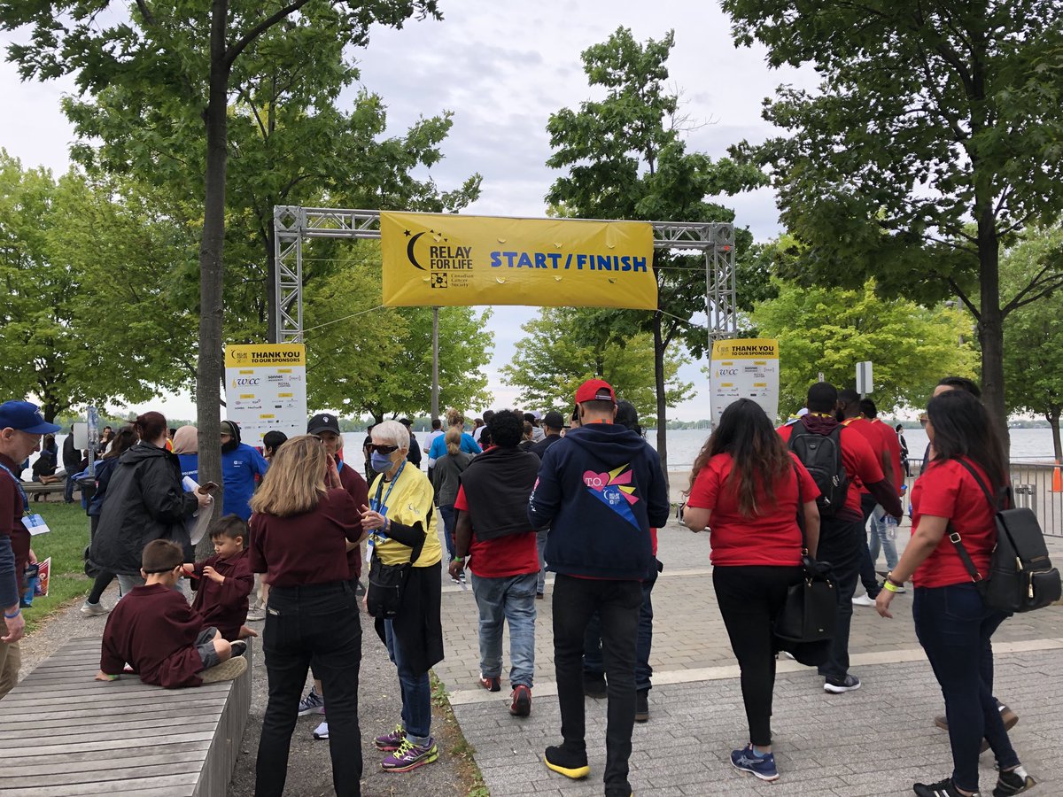 sandra_parente's tweet photo. Here we go! Great turn out and support for #fightcancer ⁦@WICCOntario⁩ and happy to be a part of it with team ⁦@CdnUnderwriter⁩ https://t.co/UJyAVoJhUI