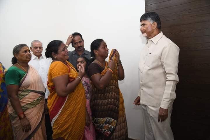 D9E-k5eVUAEjm4u?format=jpg&name=900x900