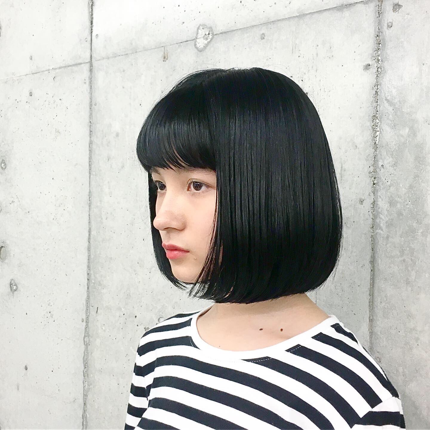Namaiki Di Twitter パルプフィクション ボブ 黒髪ボブ オン眉ボブ Namaiki Di Twitter パルプフィクション ボブ 黒髪ボブ オン眉ボブ