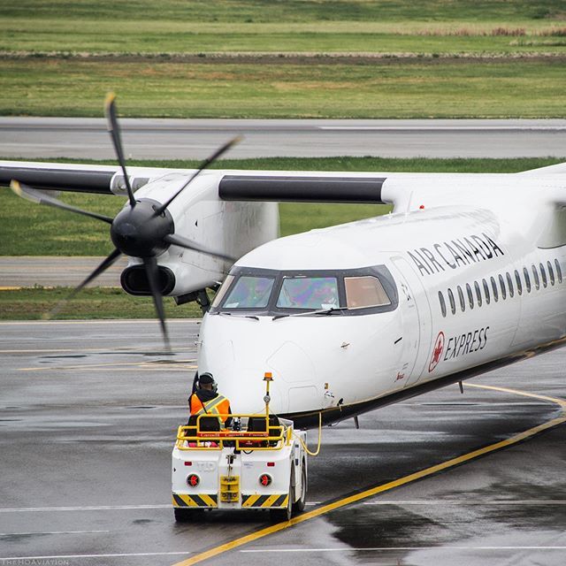 The mighty Q400 getting pushed back at YLW.
.
.
.
.
.
.
#Q400 #YLW #aircanadaexpress #jazzaviation #bombardierq400 #dash8 #turboprop #kelownainternationalairport #aircanada #aircanadajazz #plane #avgeek bit.ly/2WLW0JN