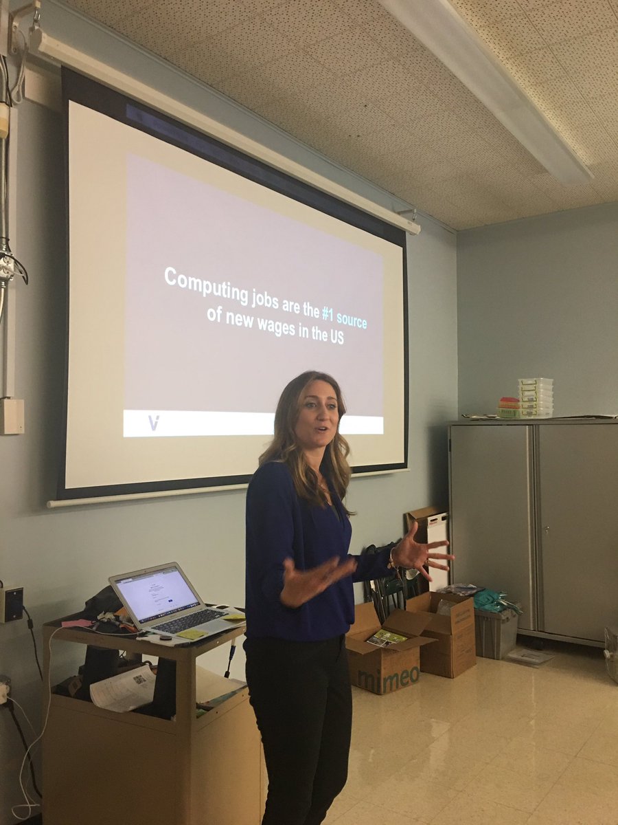 kelsey_erwin's tweet image. Computing jobs are the #1 source of new wages in the US. Together we can prepare students for the jobs of tomorrow! #csfundamentals #AISD @vkajones @codeorg