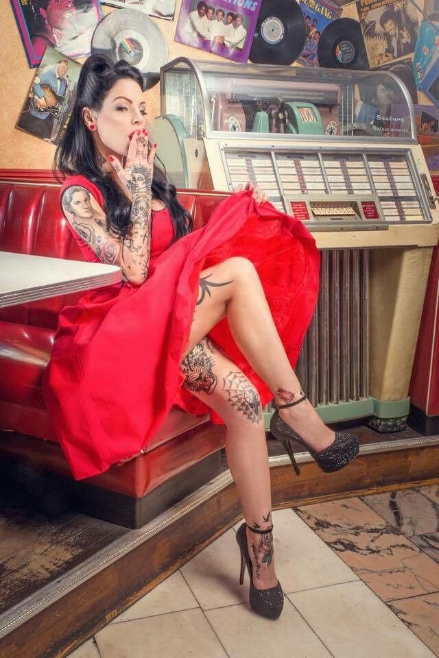 Girl nylon retro tattoo